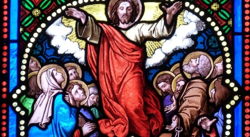 Christi Himmelfahrt – Bedeutung, Ursprung und Bräuche