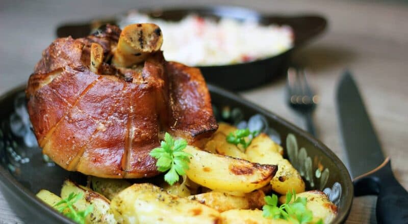 Dürfen gläubige Christen eigentlich Schweinefleisch essen?